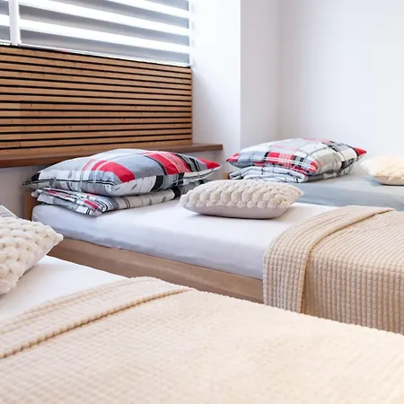 592 2 Apartamento Boguszów-Gorce