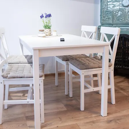 592 2 Lägenhet Boguszów-Gorce