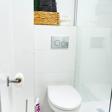 Apartamento 592 2 *